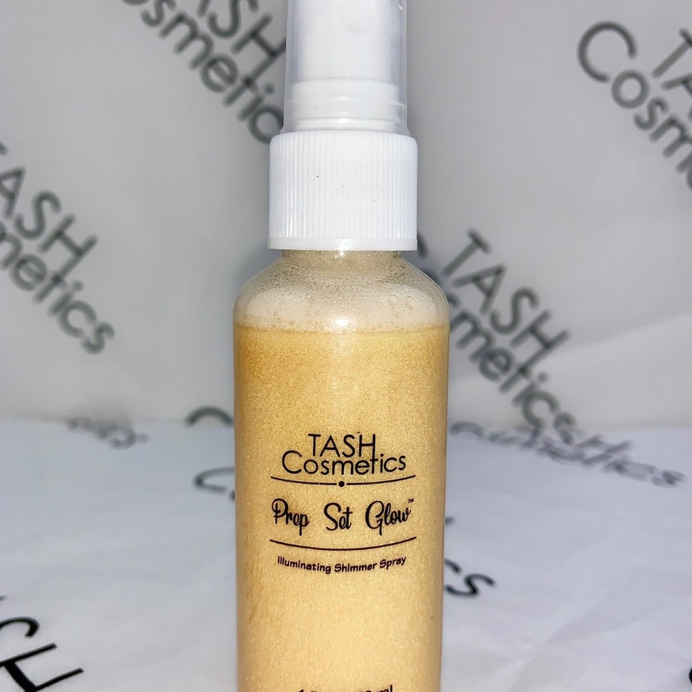 ILLUMINATING SHIMMER SPRAY (1.7 FL OZ)